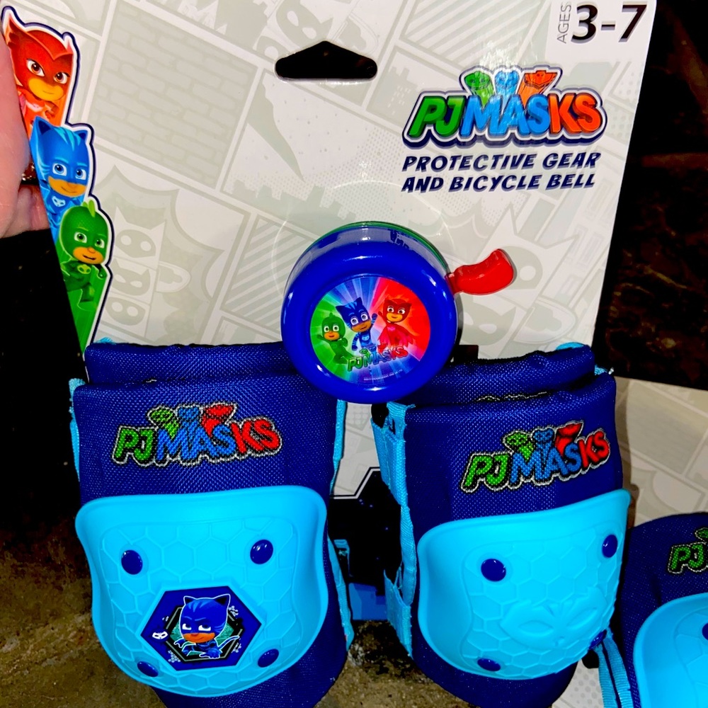 Pj masks Protective Gear with Bell